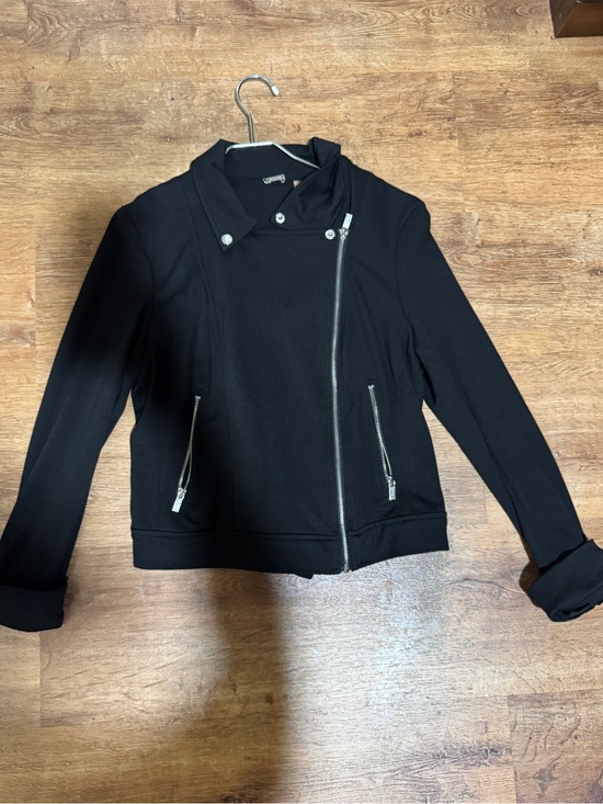 T Tahari Jackets & Blazers - T Tahari Black Asymmetrical Moto Jacket Women’s M